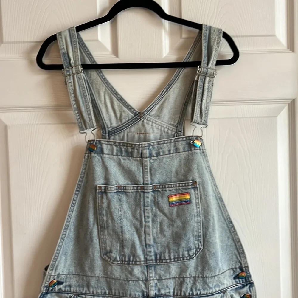Levi’s Pride Rainbow Denim Shortalls Overalls‎ Shorts Size L